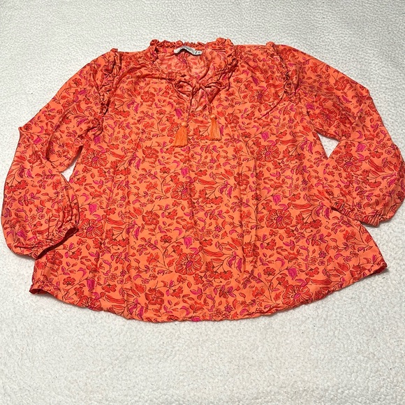 Vineyard Vines Ladies Floral Ruffle Popover, EUC (Wore Once), Size XS - Picture 2 of 10